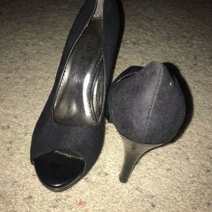 Black peep toe heels